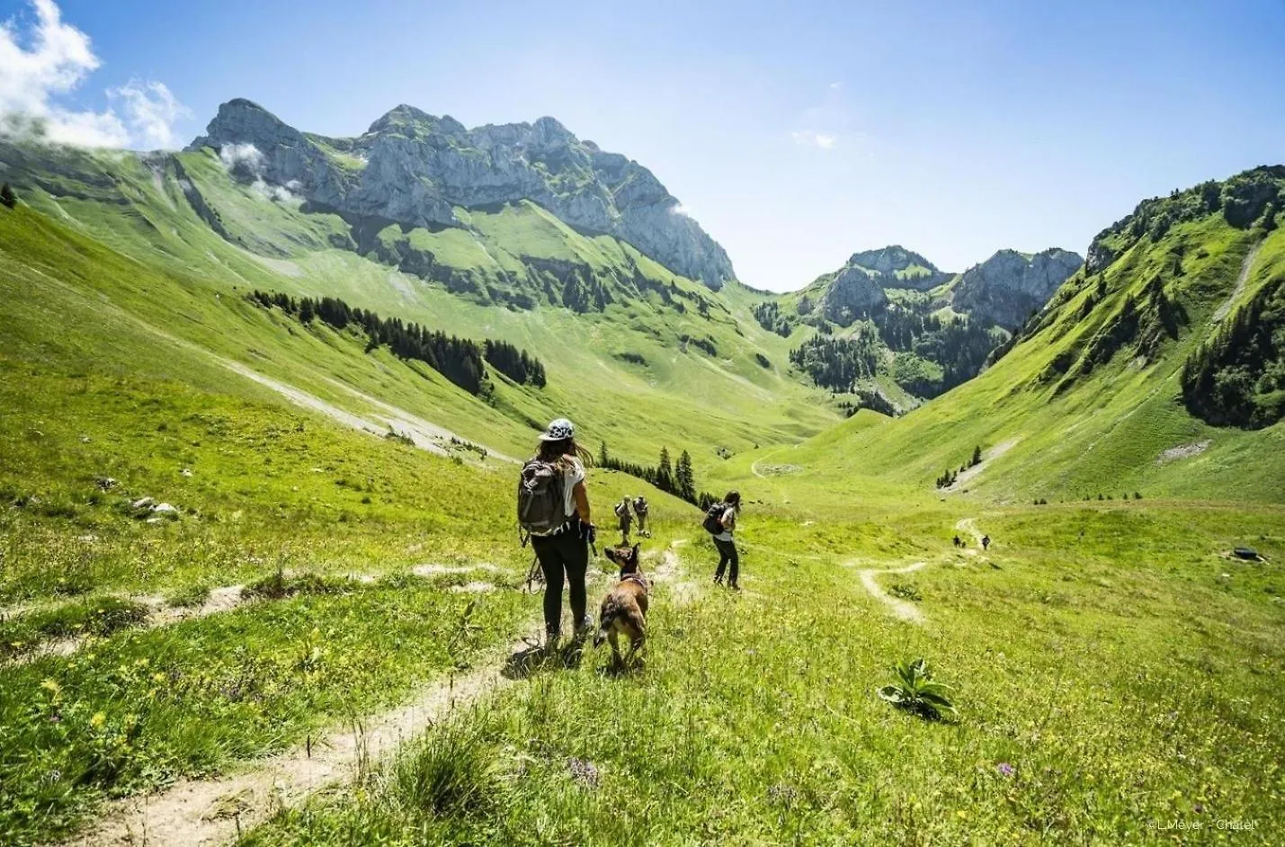 Perce Neige Pna18 Family & Nature 3 Pers Chatel 0*,